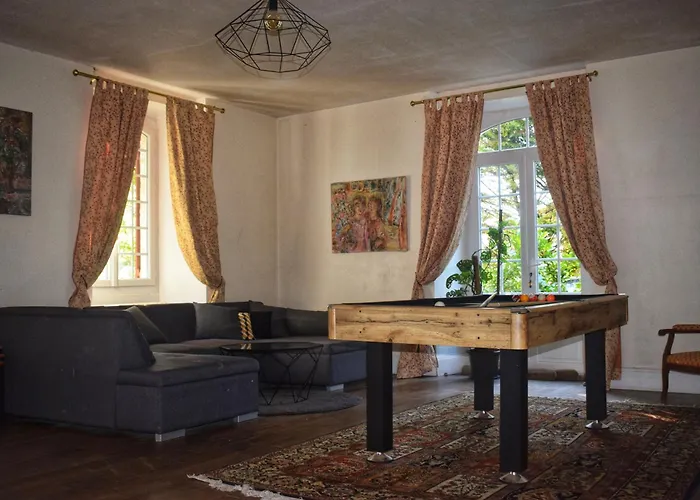 Elegance Perigourdine And Sainte-Sabine-Born