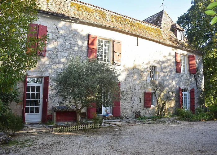 Elegance Perigourdine And